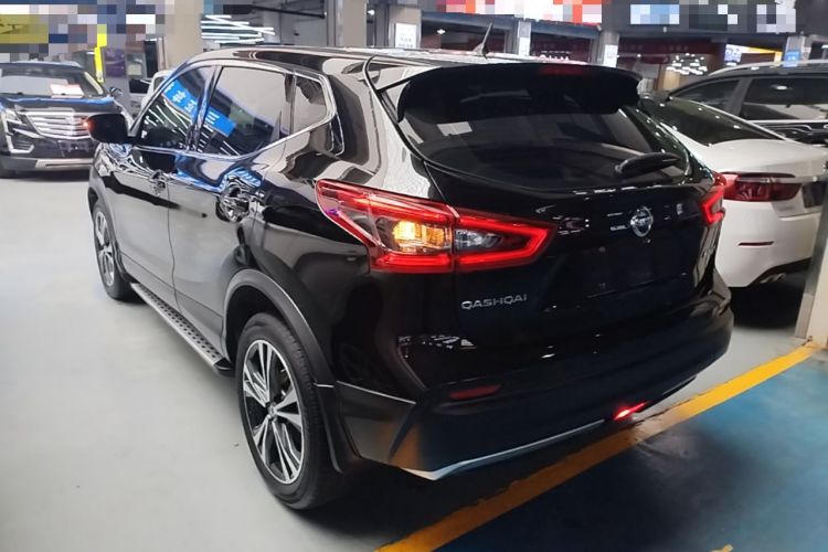 Used Nissan Qashqai 2021 2.0L CVT Luxury Edition Rear Left 45 Deg