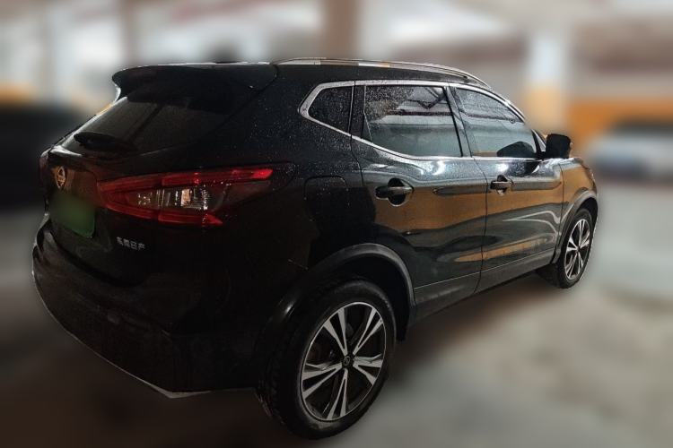 Used Nissan Qashqai 2021 2.0L CVT Luxury Navigation Edition Rear Right 45 Deg