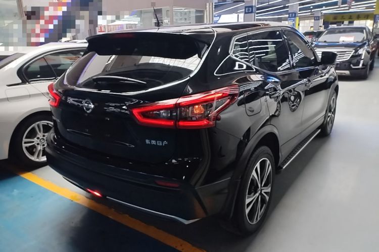 Used Nissan Qashqai 2021 2.0L CVT Luxury Edition Rear Right 45 Deg