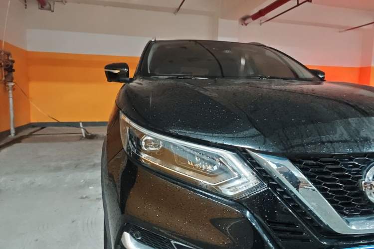 Used Nissan Qashqai 2021 2.0L CVT Luxury Navigation Edition Right Front Headlight