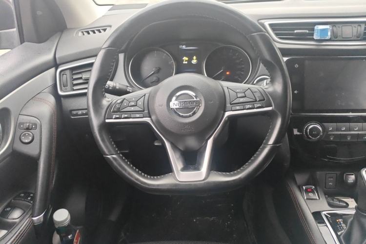 Used Nissan Qashqai 2021 2.0L CVT Luxury Edition Steering Wheel