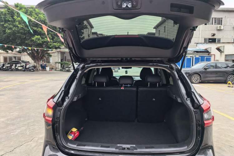 Used Nissan Qashqai 2021 2.0L CVT Smart Enjoyment Version Trunk