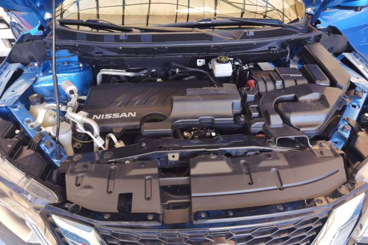 Used Nissan Qashqai 2021 2.0L CVT Luxury Edition Engine Bay