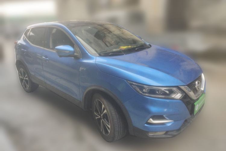 Used Nissan Qashqai 2021 2.0L CVT Luxury Edition Front Right 45 Deg