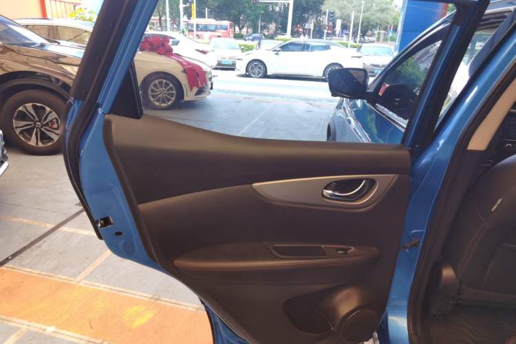 Used Nissan Qashqai 2021 2.0L CVT Luxury Edition Left Rear Door Interior