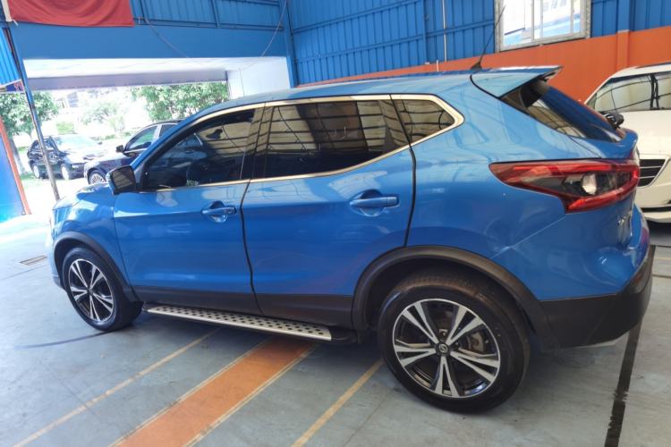 Used Nissan Qashqai 2021 2.0L CVT Luxury Edition Left Side