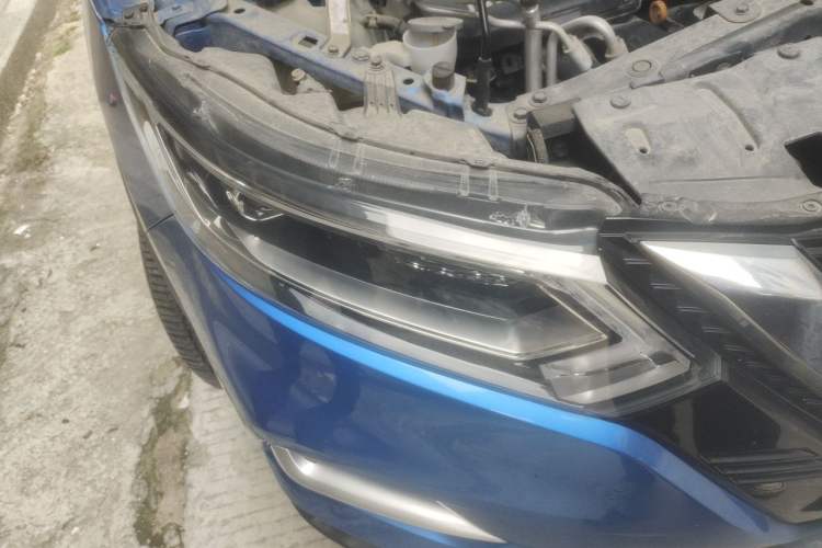 Used Nissan Qashqai 2021 2.0L CVT Luxury Edition Right Front Headlight