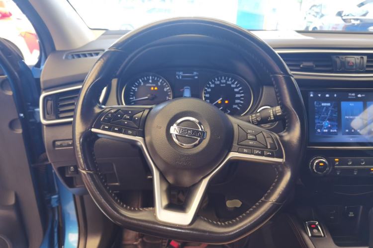 Used Nissan Qashqai 2021 2.0L CVT Luxury Edition Steering Wheel