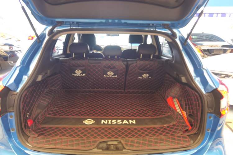 Used Nissan Qashqai 2021 2.0L CVT Luxury Edition Trunk