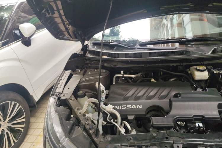 Used Nissan Qashqai 2021 2.0L CVT Luxury Edition Engine Bay Right