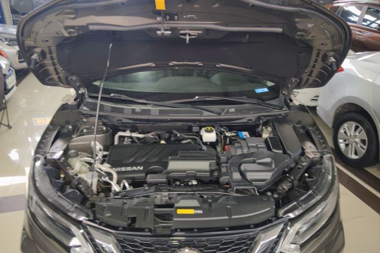 Used Nissan Qashqai 2021 2.0L CVT Luxury Edition Engine Bay
