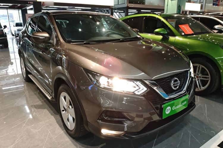 Used Nissan Qashqai 2021 2.0L CVT Smart Enjoyment Version Front Right 45 Deg