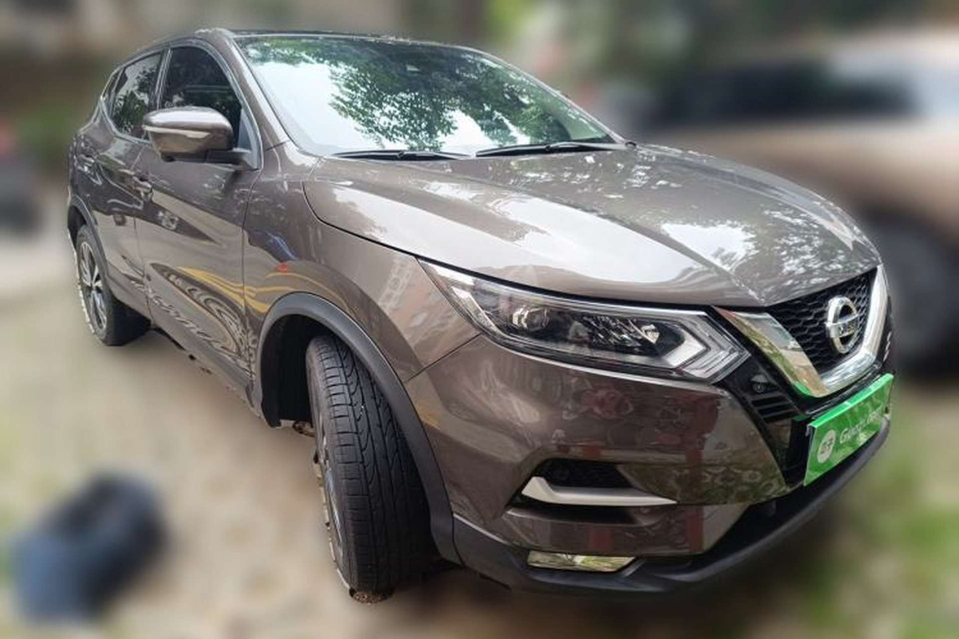 Used Nissan Qashqai 2021 2.0L CVT Luxury Edition Front Right 45 Deg