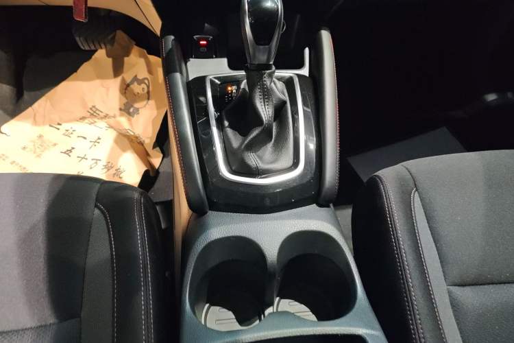 Used Nissan Qashqai 2021 2.0L CVT Smart Enjoyment Version Gear Lever