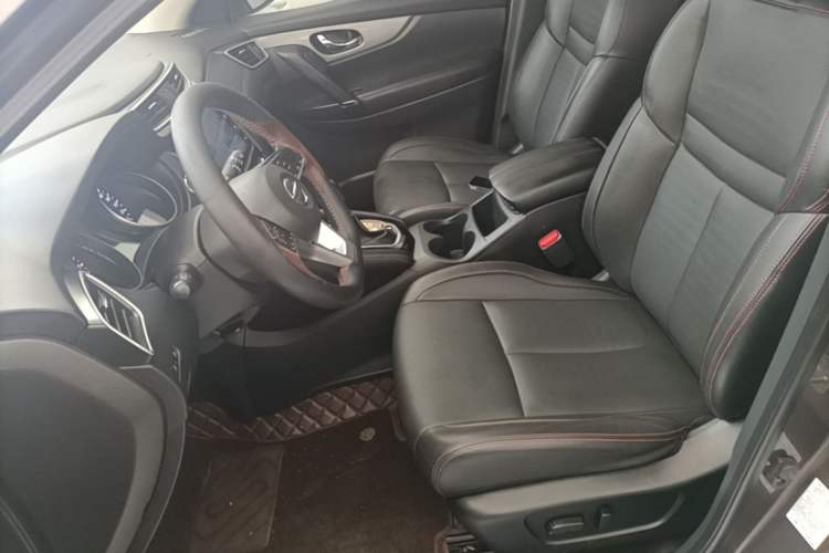 Used Nissan Qashqai 2021 2.0L CVT Luxury Edition Left Front Seat