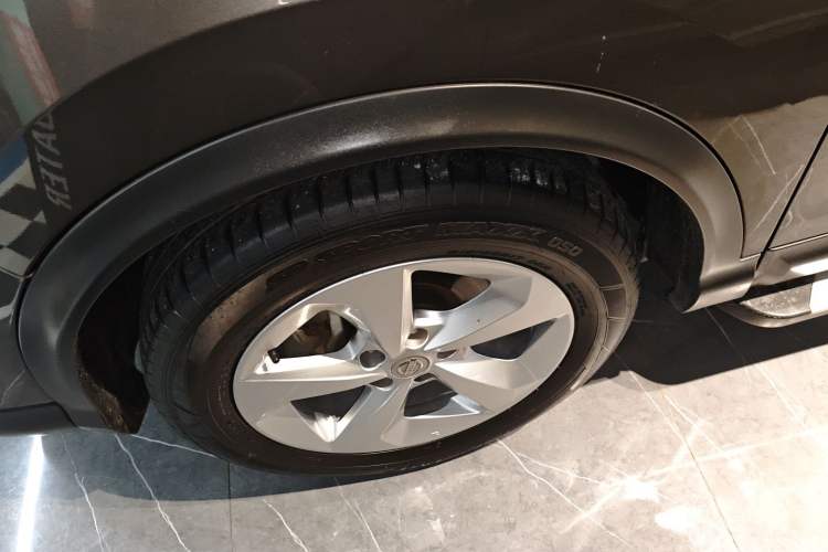 Used Nissan Qashqai 2021 2.0L CVT Smart Enjoyment Version Left Front Wheel Hub