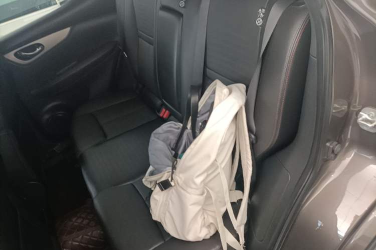 Used Nissan Qashqai 2021 2.0L CVT Luxury Edition Left Rear Seat
