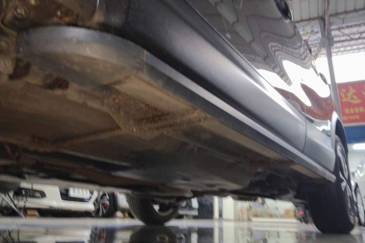 Used Nissan Qashqai 2021 2.0L CVT Luxury Edition Left Side Sill