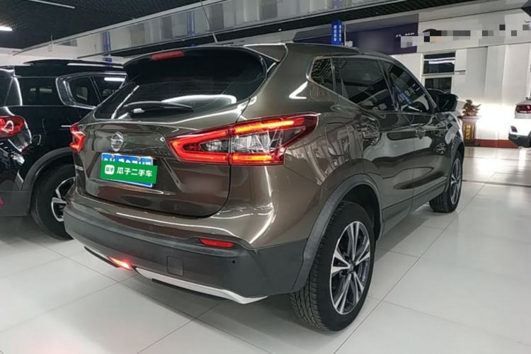 Used Nissan Qashqai 2021 2.0L CVT Luxury Edition Rear Right 45 Deg