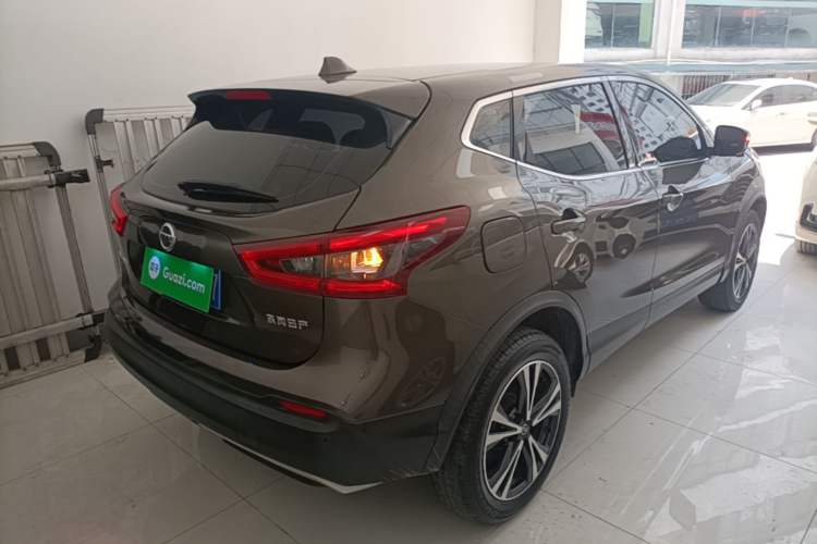 Used Nissan Qashqai 2021 2.0L CVT Luxury Edition Rear Right 45 Deg
