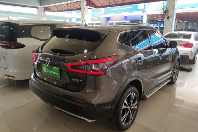 Used Nissan Qashqai 2021 2.0L CVT Luxury Edition Rear Right 45 Deg