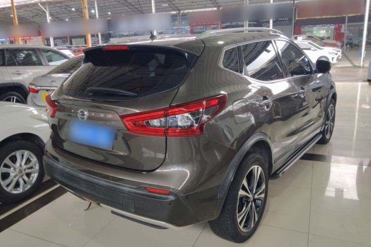 Used Nissan Qashqai 2021 2.0L CVT Luxury Edition Rear Right 45 Deg