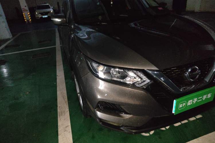 Used Nissan Qashqai 2021 2.0L CVT Smart Enjoyment Version Right Front Headlight