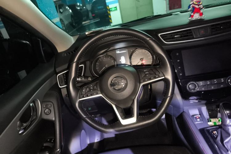 Used Nissan Qashqai 2021 2.0L CVT Luxury Edition Steering Wheel