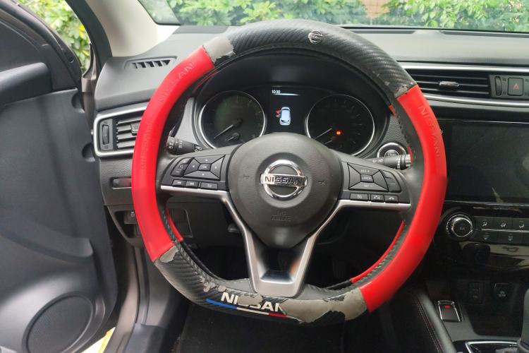 Used Nissan Qashqai 2021 2.0L CVT Luxury Edition Steering Wheel