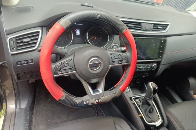 Used Nissan Qashqai 2021 2.0L CVT Luxury Edition Steering Wheel