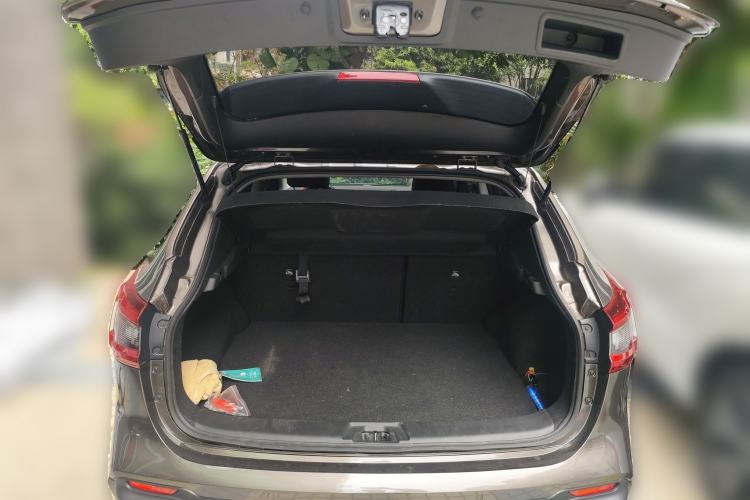 Used Nissan Qashqai 2021 2.0L CVT Luxury Edition Trunk