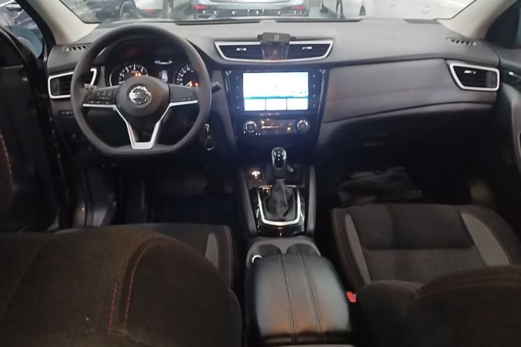 Used Nissan Qashqai 2021 2.0L CVT Smart Enjoyment Version Center Console