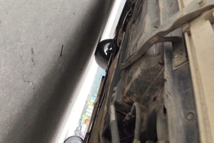 Used Nissan Qashqai 2021 2.0L CVT Luxury Navigation Edition Chassis Rear Left