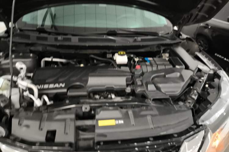 Used Nissan Qashqai 2021 2.0L CVT Smart Enjoyment Version Engine Bay