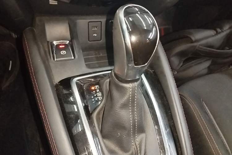 Used Nissan Qashqai 2021 2.0L CVT Smart Enjoyment Version Gear Lever
