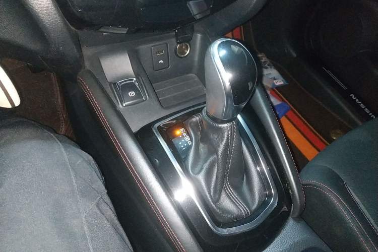 Used Nissan Qashqai 2021 2.0L CVT Smart Enjoyment Version Gear Lever