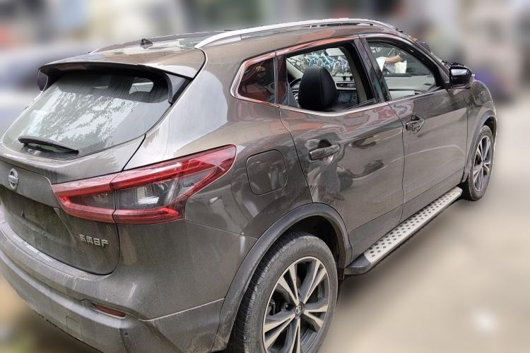 Used Nissan Qashqai 2021 2.0L CVT Luxury Navigation Edition Rear Right 45 Deg