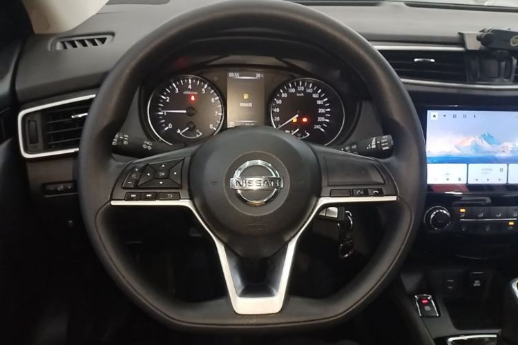 Used Nissan Qashqai 2021 2.0L CVT Smart Enjoyment Version Steering Wheel