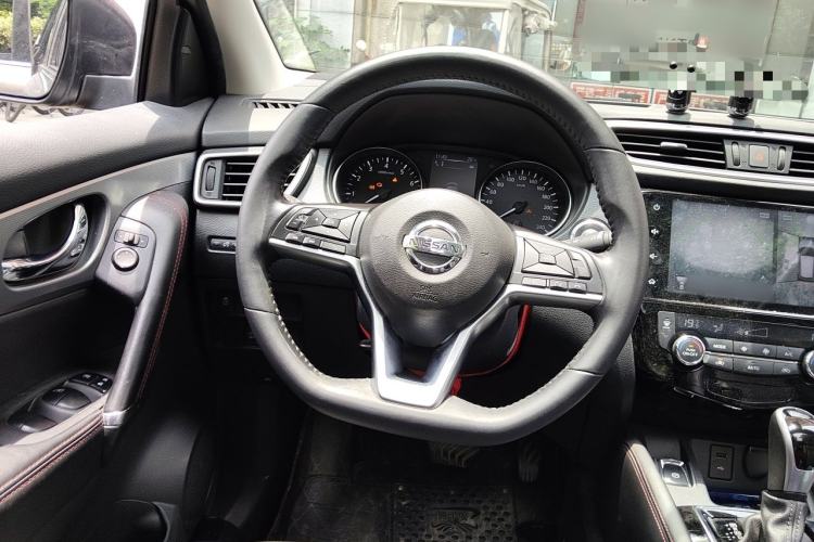 Used Nissan Qashqai 2021 2.0L CVT Luxury Navigation Edition Steering Wheel