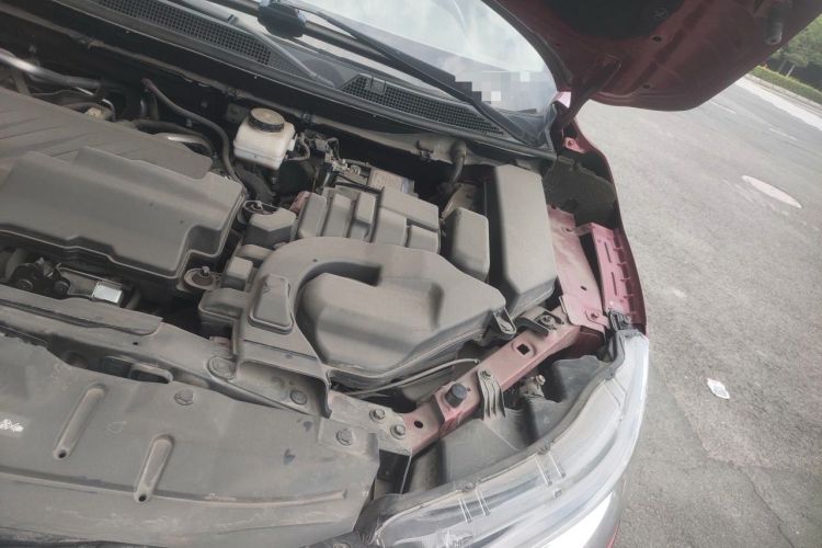 Used Nissan Qashqai 2021 2.0L CVT Luxury Edition Engine Bay Left