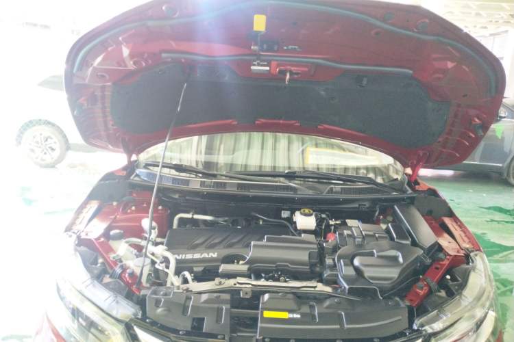 Used Nissan Qashqai 2021 2.0L CVT Luxury Edition Engine Bay