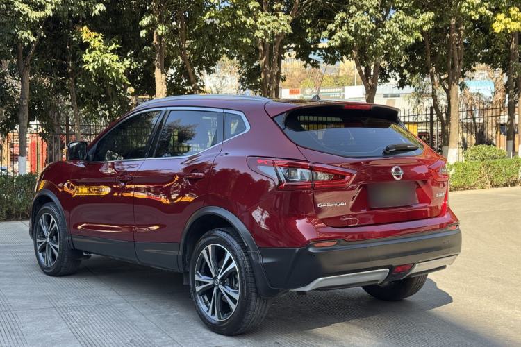 Used Nissan Qashqai 2021 2.0L CVT Luxury Edition Exterior 6