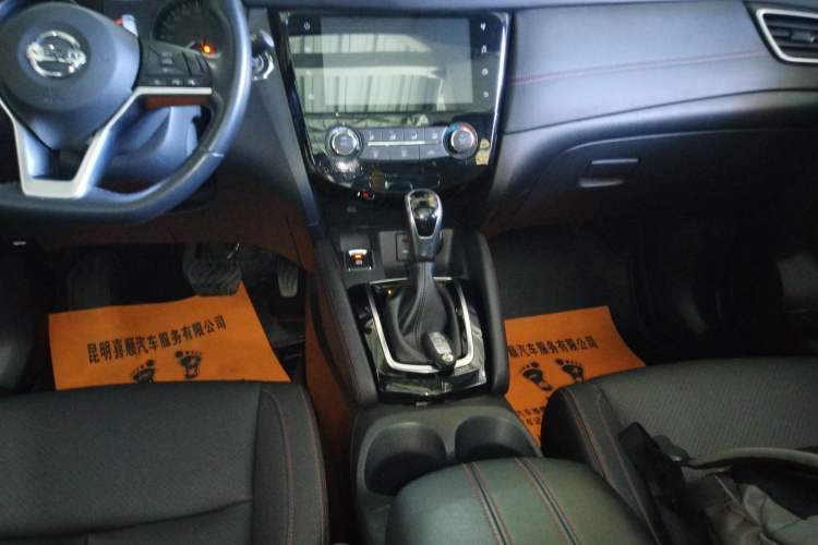 Used Nissan Qashqai 2021 2.0L CVT Luxury Edition Gear Lever