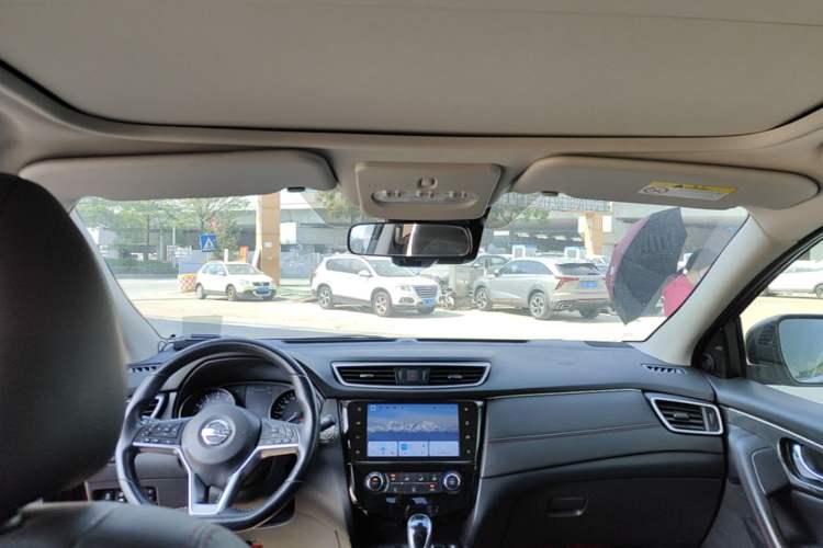 Used Nissan Qashqai 2021 2.0L CVT Luxury Edition Headliner