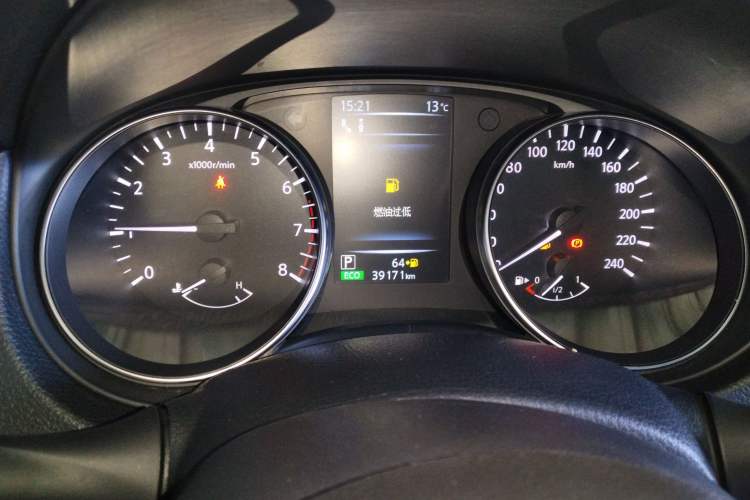 Used Nissan Qashqai 2021 2.0L CVT Luxury Edition Instrument Cluster