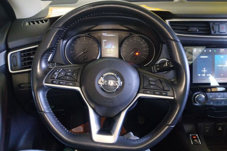 Used Nissan Qashqai 2021 2.0L CVT Luxury Edition Steering Wheel