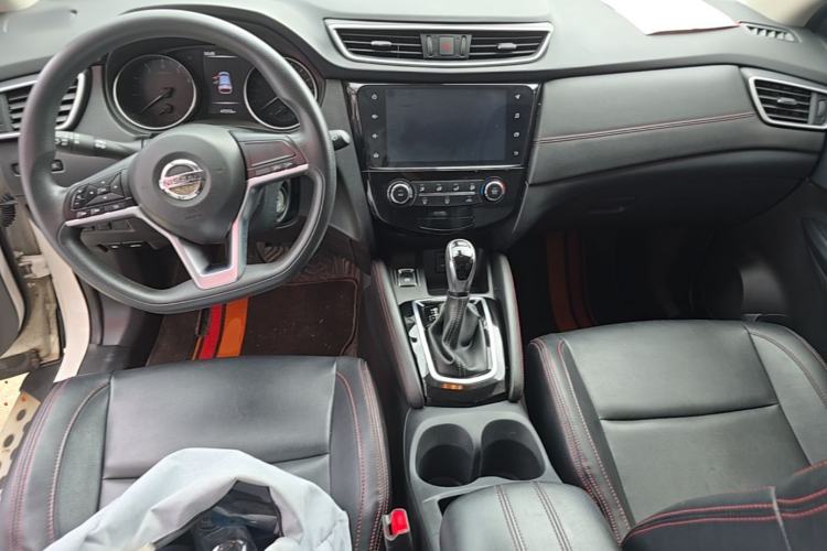 Used Nissan Qashqai 2021 2.0L CVT Smart Enjoyment Version Center Console