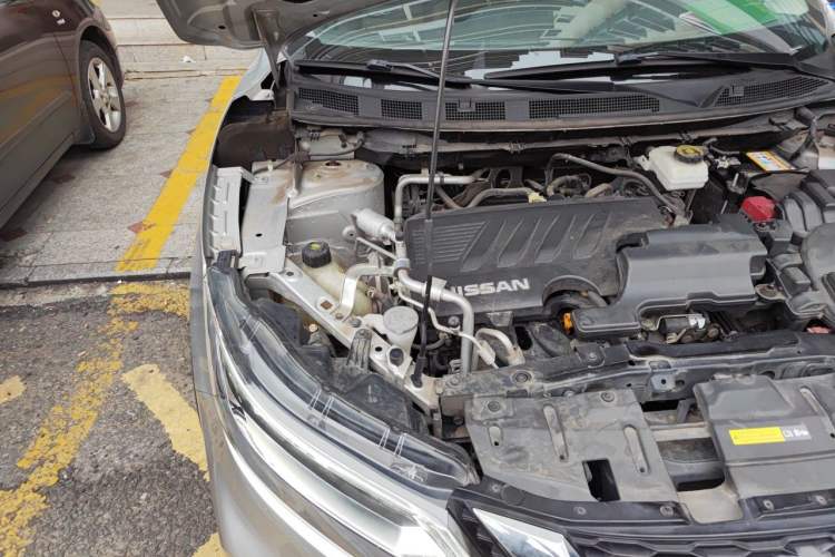 Used Nissan Qashqai 2021 2.0L CVT Luxury Edition Engine Bay Right