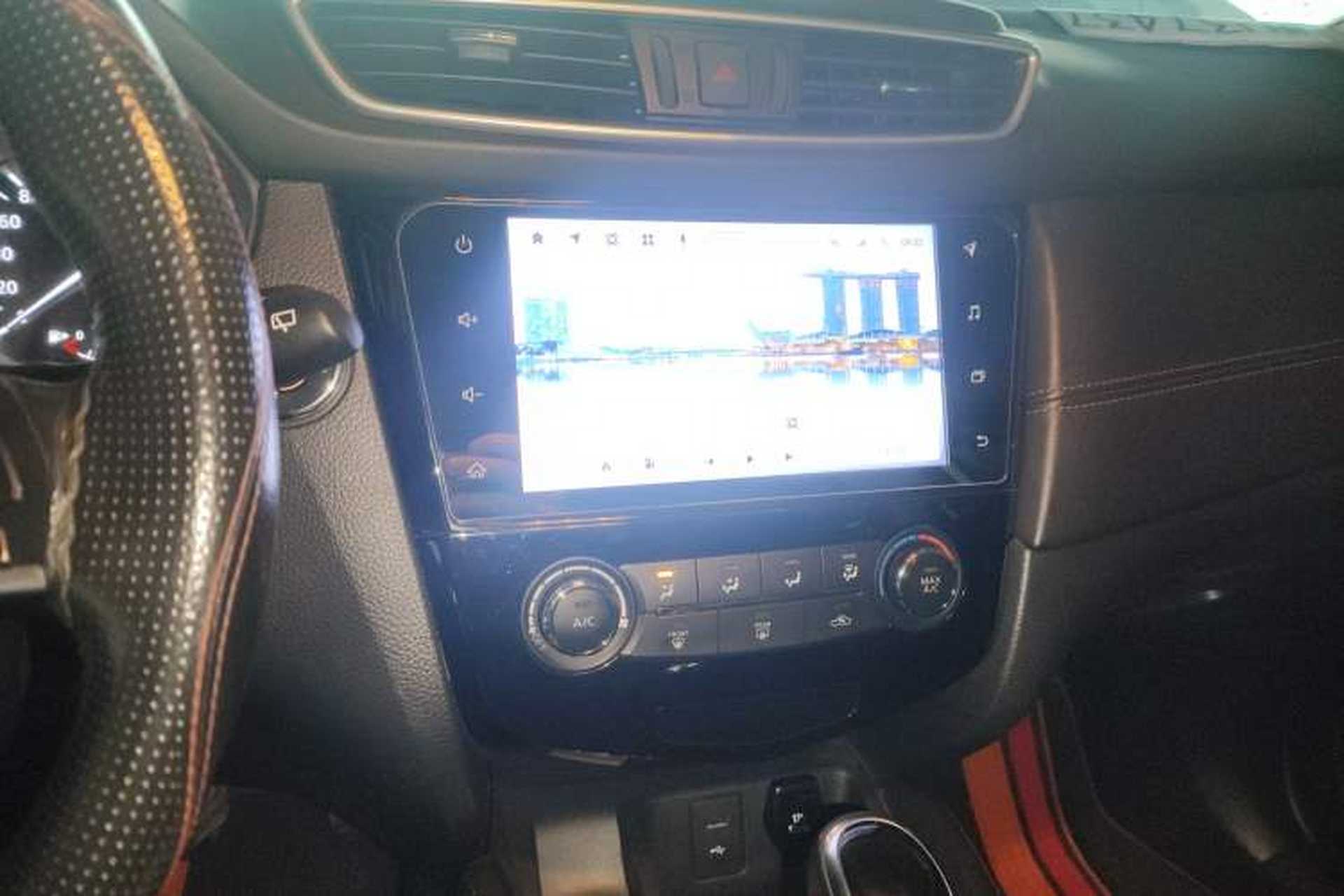 Used Nissan Qashqai 2021 2.0L CVT Luxury Edition Audio And AC Panel