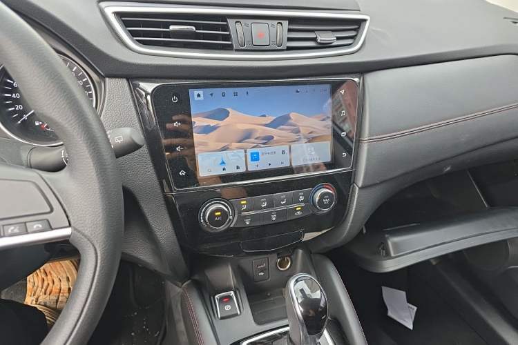 Used Nissan Qashqai 2021 2.0L CVT Smart Enjoyment Version Audio And AC Panel